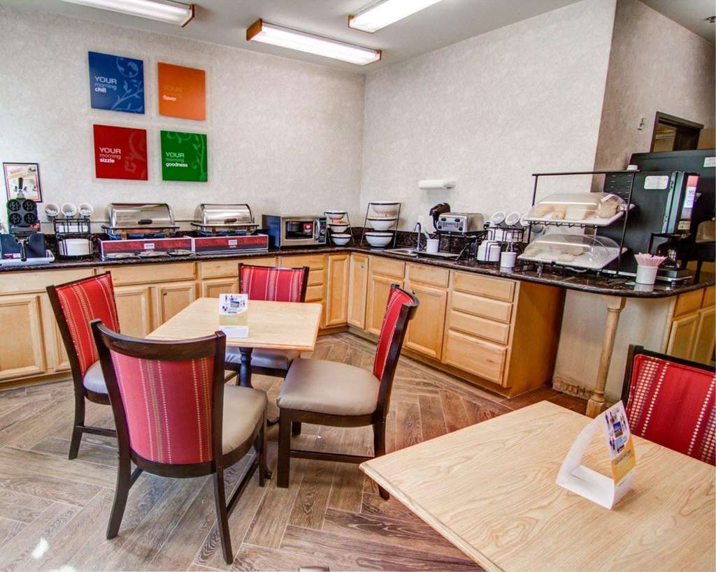 Comfort Inn & Suites Murrieta Temecula Wine Country Restoran fotoğraf
